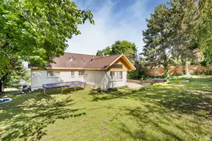 4855 S Bron Breck St, Holladay, UT 84117 - Photo 55