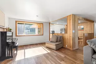 4855 S Bron Breck St, Holladay, UT 84117 - Photo 13