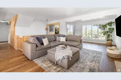 4855 S Bron Breck St, Holladay, UT 84117 - Photo 9