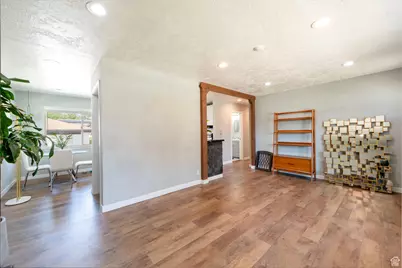 375 E 6815 S, Midvale, UT 84047 - Photo 7