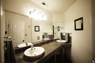 1215 W Emerald Dr, Saint George, UT 84770 - Photo 41