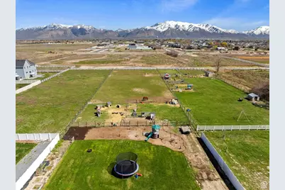 2062 S 4300 W, Taylor, UT 84401 - Photo 57