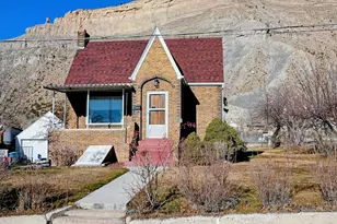 57 C St, Helper, UT 84526 - Photo 3