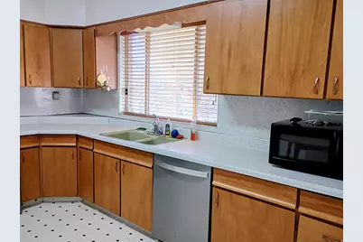 57 C St, Helper, UT 84526 - Photo 15