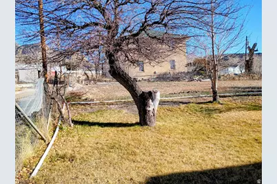 57 C St, Helper, UT 84526 - Photo 29