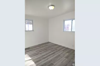 2575 W 4800 S, Roy, UT 84067 - Photo 11