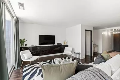 777 E South Temple S #4C, Salt Lake City, UT 84102 - Photo 3