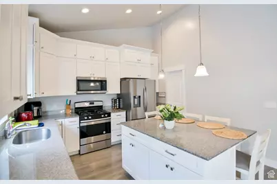 99 N Stone Gate Dr W #518, Saratoga Springs, UT 84045 - Photo 13