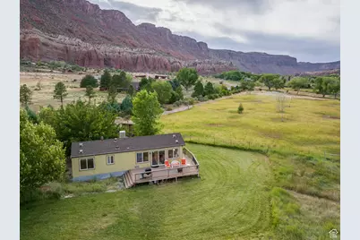 9 Chamisa Ln, Castle Valley, UT 84532 - Photo 1