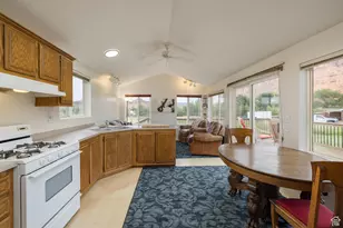 9 Chamisa Ln, Castle Valley, UT 84532 - Photo 7