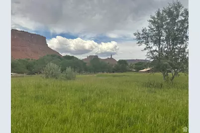 9 Chamisa Ln, Castle Valley, UT 84532 - Photo 17