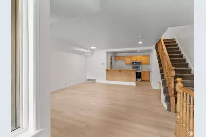 4072 S 300 E #APT 4, Millcreek, UT 84107 - Photo 9