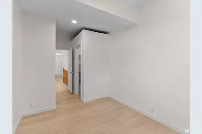 4072 S 300 E #APT 4, Millcreek, UT 84107 - Photo 17