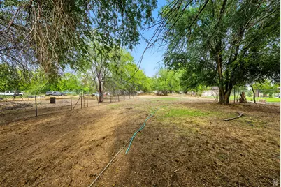 8383 S 2200 W, West Jordan, UT 84088 - Photo 5