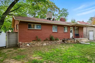 8383 S 2200 W, West Jordan, UT 84088 - Photo 11