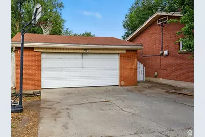 8383 S 2200 W, West Jordan, UT 84088 - Photo 5