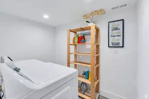 395 E Mt Ellen St, Eagle Mountain, UT 84005 - Photo 35