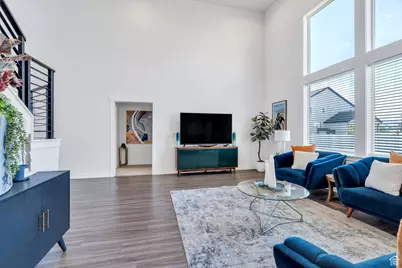 395 E Mt Ellen St, Eagle Mountain, UT 84005 - Photo 9