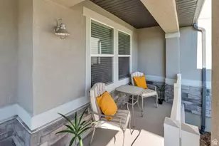 395 E Mt Ellen St, Eagle Mountain, UT 84005 - Photo 3