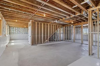 5731 W 4100 S, Hooper, UT 84315 - Photo 27