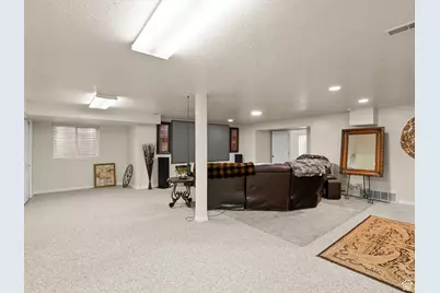 1219 W 4500 S, Riverdale, UT 84405 - Photo 19