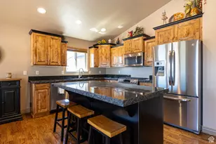 273 E 2050 N, North Ogden, UT 84414 - Photo 5