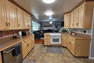 876 W 1200 S, Vernal, UT 84078 - Photo 13