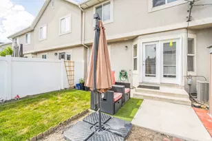 3147 W Davencourt Loop, Lehi, UT 84043 - Photo 3