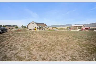 8985 W 27100 N, Portage, UT 84331 - Photo 9