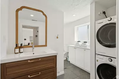 920 W Columbia Ln, Provo, UT 84604 - Photo 19