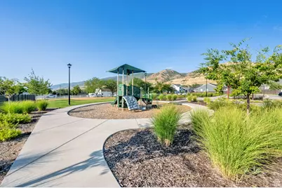 328 E 1100 S, Centerville, UT 84014 - Photo 29