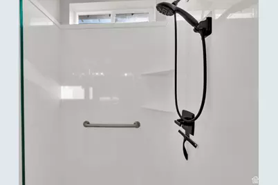 328 E 1100 S, Centerville, UT 84014 - Photo 15