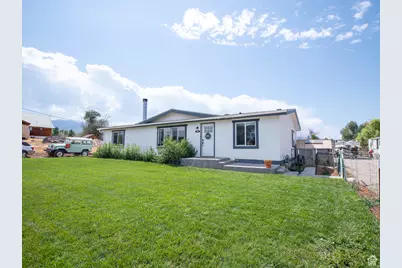 346 E 400 N, Spring City, UT 84662 - Photo 3