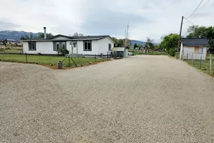 346 E 400 N, Spring City, UT 84662 - Photo 23