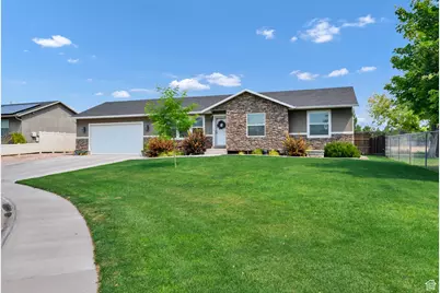 554 W 1000 S, Richfield, UT 84701 - Photo 3