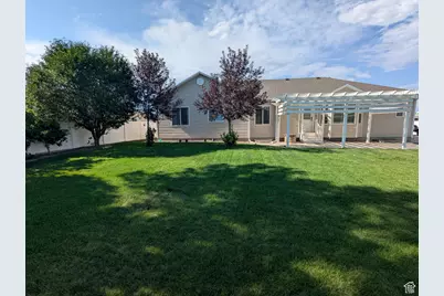 710 E 600 N, Roosevelt, UT 84066 - Photo 25