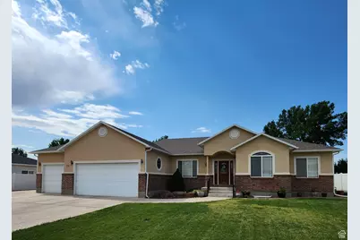 710 E 600 N, Roosevelt, UT 84066 - Photo 1