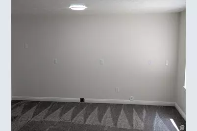 710 E 600 N, Roosevelt, UT 84066 - Photo 21