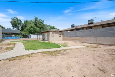 433 S 100 E, Saint George, UT 84770 - Photo 19