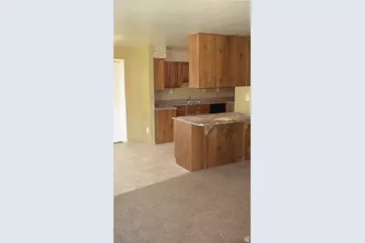 255 W 100 N, Lehi, UT 84043 - Photo 9
