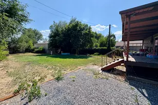 255 W 100 N, Lehi, UT 84043 - Photo 5