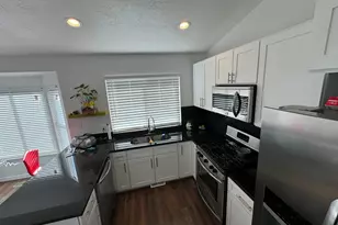 6022 S Park Wood Dr W, Kearns, UT 84118 - Photo 39