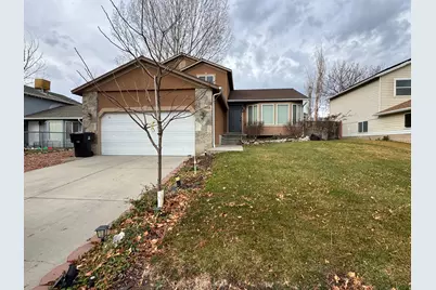 6022 S Park Wood Dr W, Kearns, UT 84118 - Photo 1