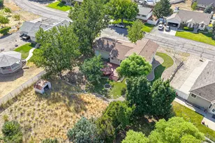 300 E Magellan Ln, Elk Ridge, UT 84651 - Photo 13