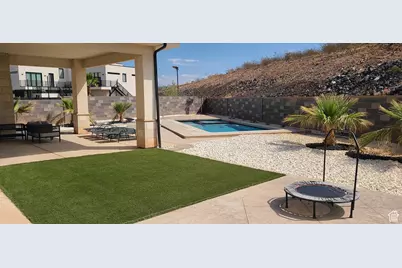 1951 W Cedar Breaks Dr W, Hurricane, UT 84737 - Photo 7