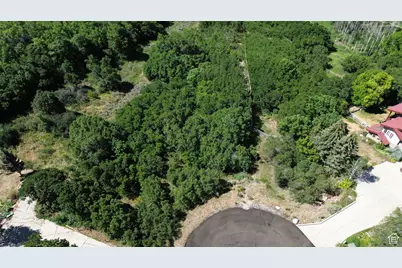 6106 E Last Camp Cir, Salt Lake City, UT 84108 - Photo 3