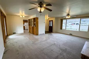 220 S 200 E, Fillmore, UT 84631 - Photo 7