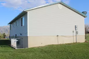 8890 W 26000 N, Portage, UT 84331 - Photo 7