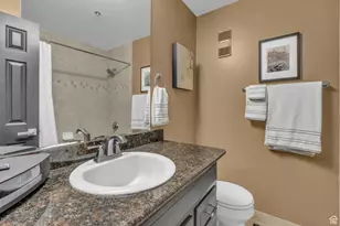 44 W Broadway S, Salt Lake City, UT 84101 - Photo 23