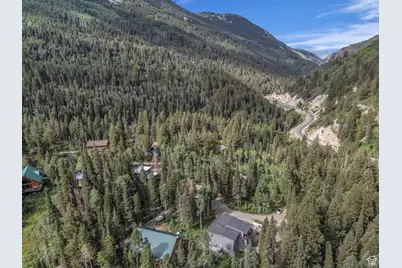 9281 E Fox Haven Ln, Brighton, UT 84121 - Photo 9